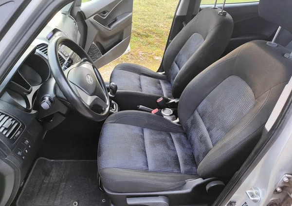 Hyundai ix20 cena 22900 przebieg: 134000, rok produkcji 2011 z Miechów małe 277